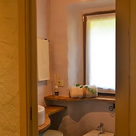 Balcone Del Biellese Bed and breakfast 3*
