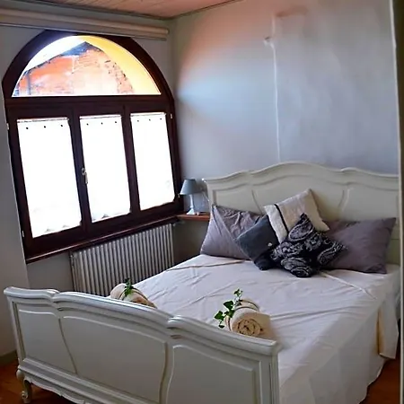 Balcone Del Biellese Bed and breakfast 3*
