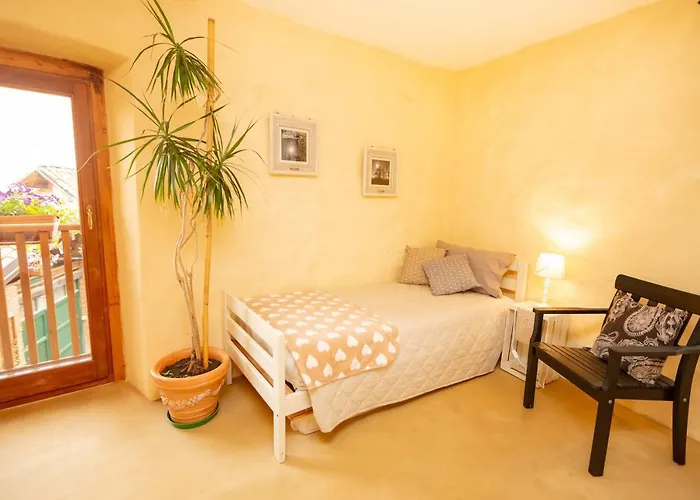 Balcone Del Biellese Bed & Breakfast